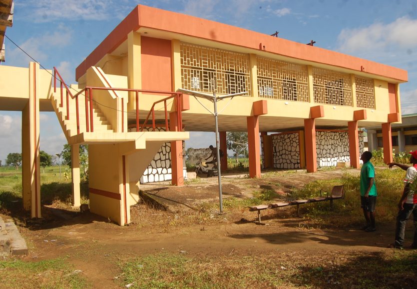 fm-station fm-station